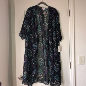 LuLaRoe Shirley NWT (M)